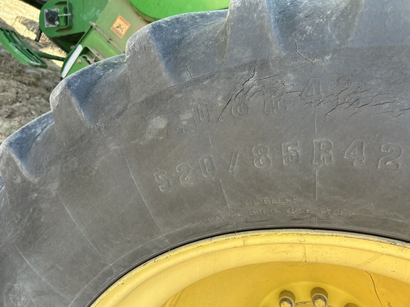 2012 John Deere S670 Combine