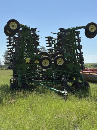 2014 John Deere 1835 Air Seeder