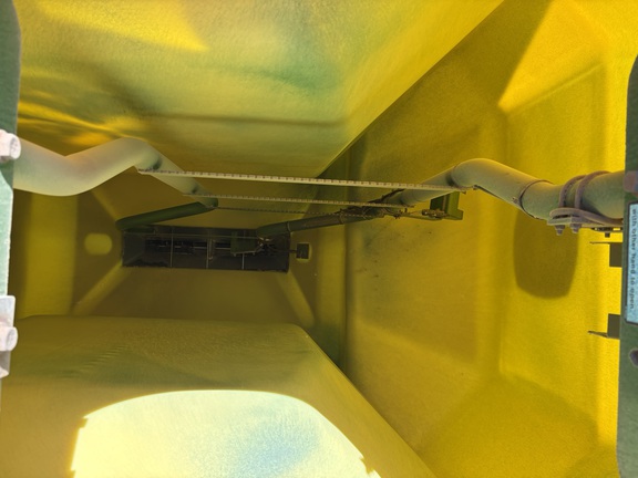2014 John Deere 1835 Air Seeder