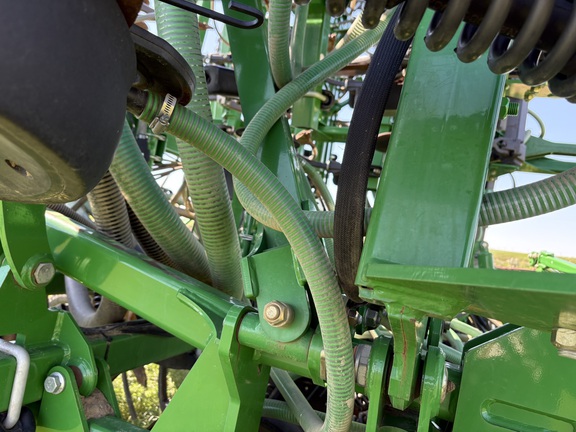 2014 John Deere 1835 Air Seeder