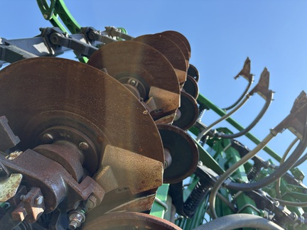 2014 John Deere 1835 Air Seeder