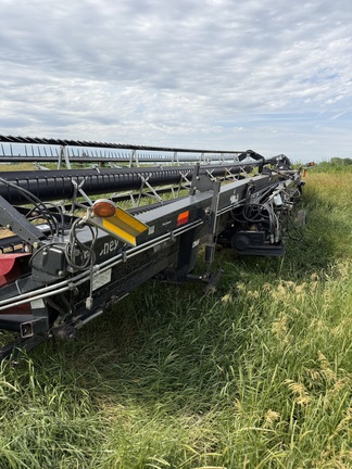 2010 Honey Bee SP36 Header Combine