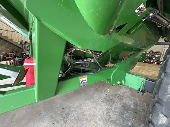 Brent 1082 Grain Cart