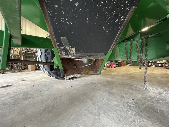 Brent 1082 Grain Cart