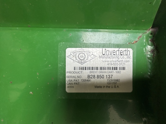 Brent 1082 Grain Cart
