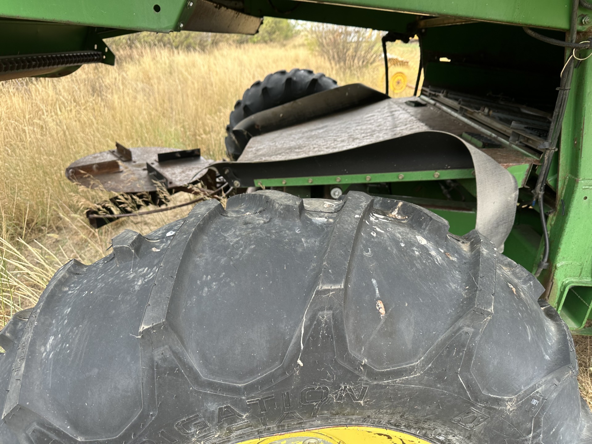 1991 John Deere 9600 Combine