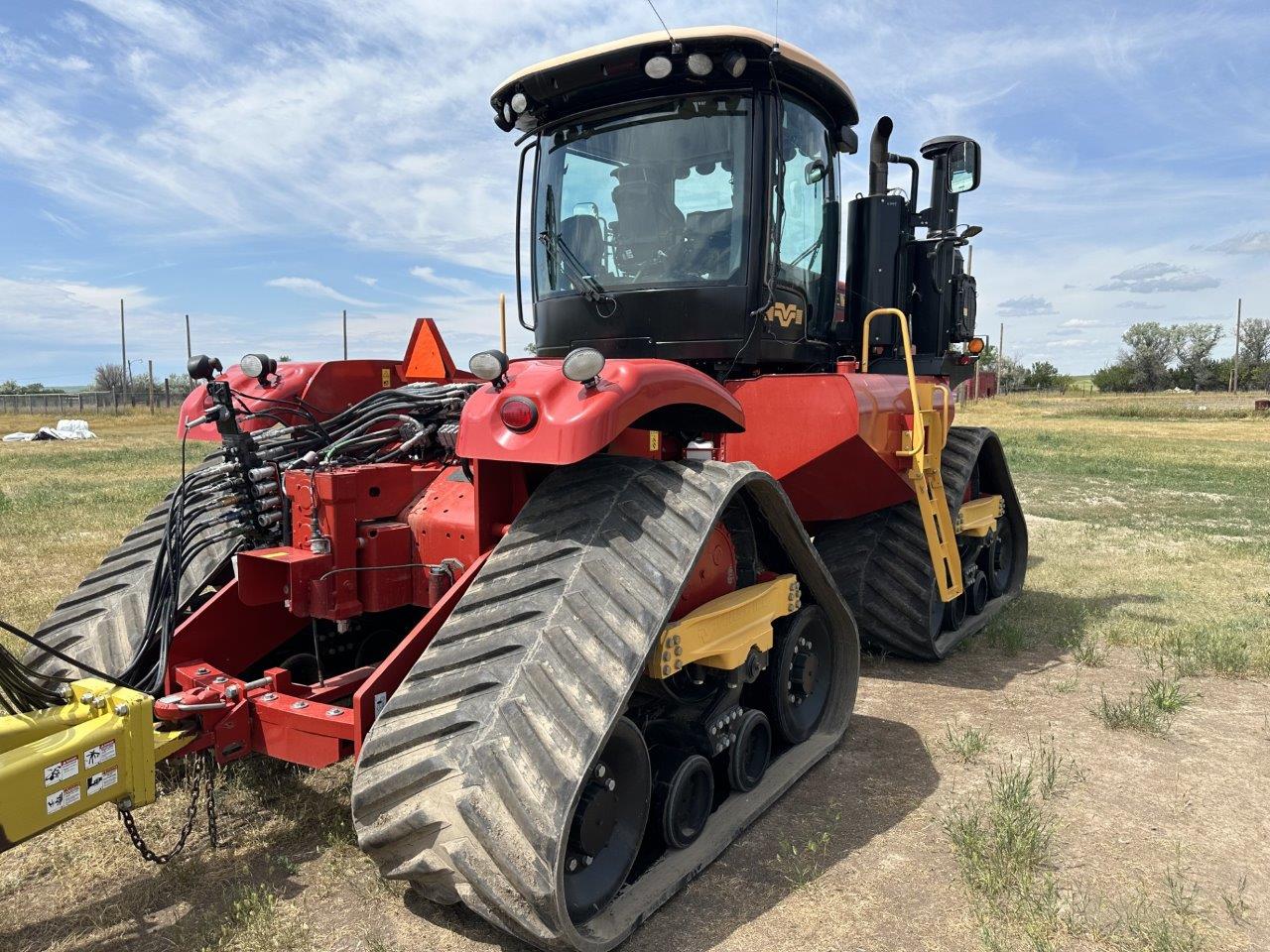 2018 Versatile 610DT Tractor