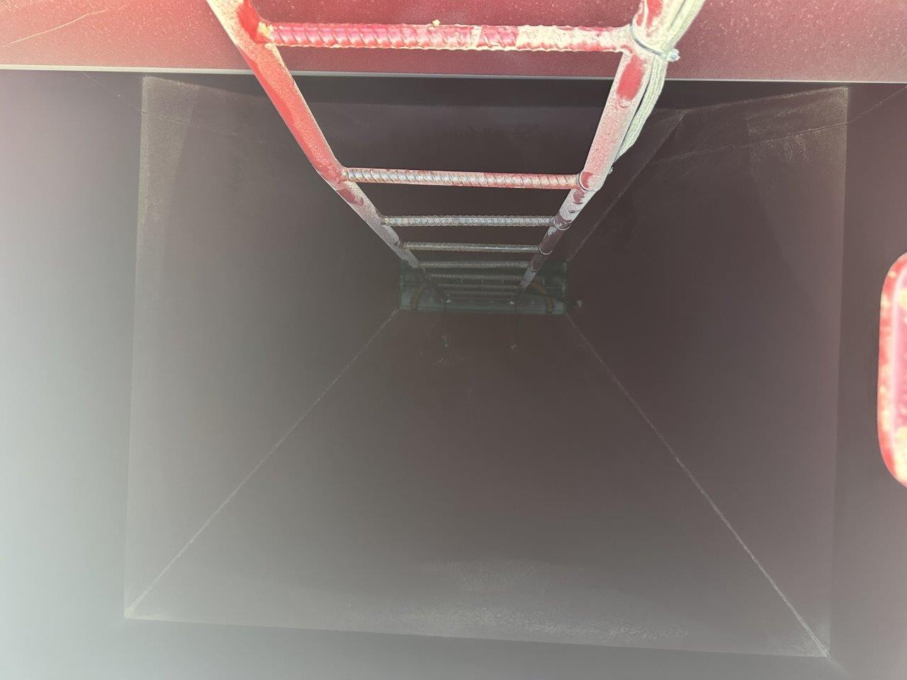 2012 Seed Hawk 6612 Air Drill