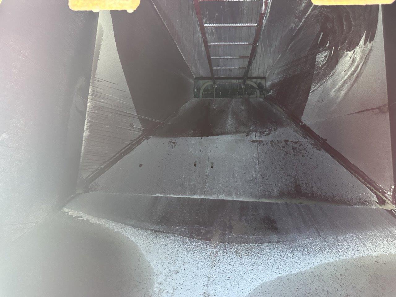 2012 Seed Hawk 6612 Air Drill