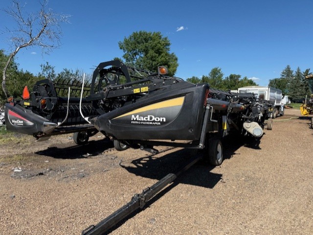 2013 MacDon FD75 Header Draper