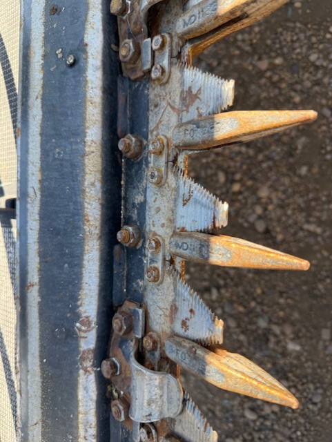 2013 MacDon FD75 Header Draper