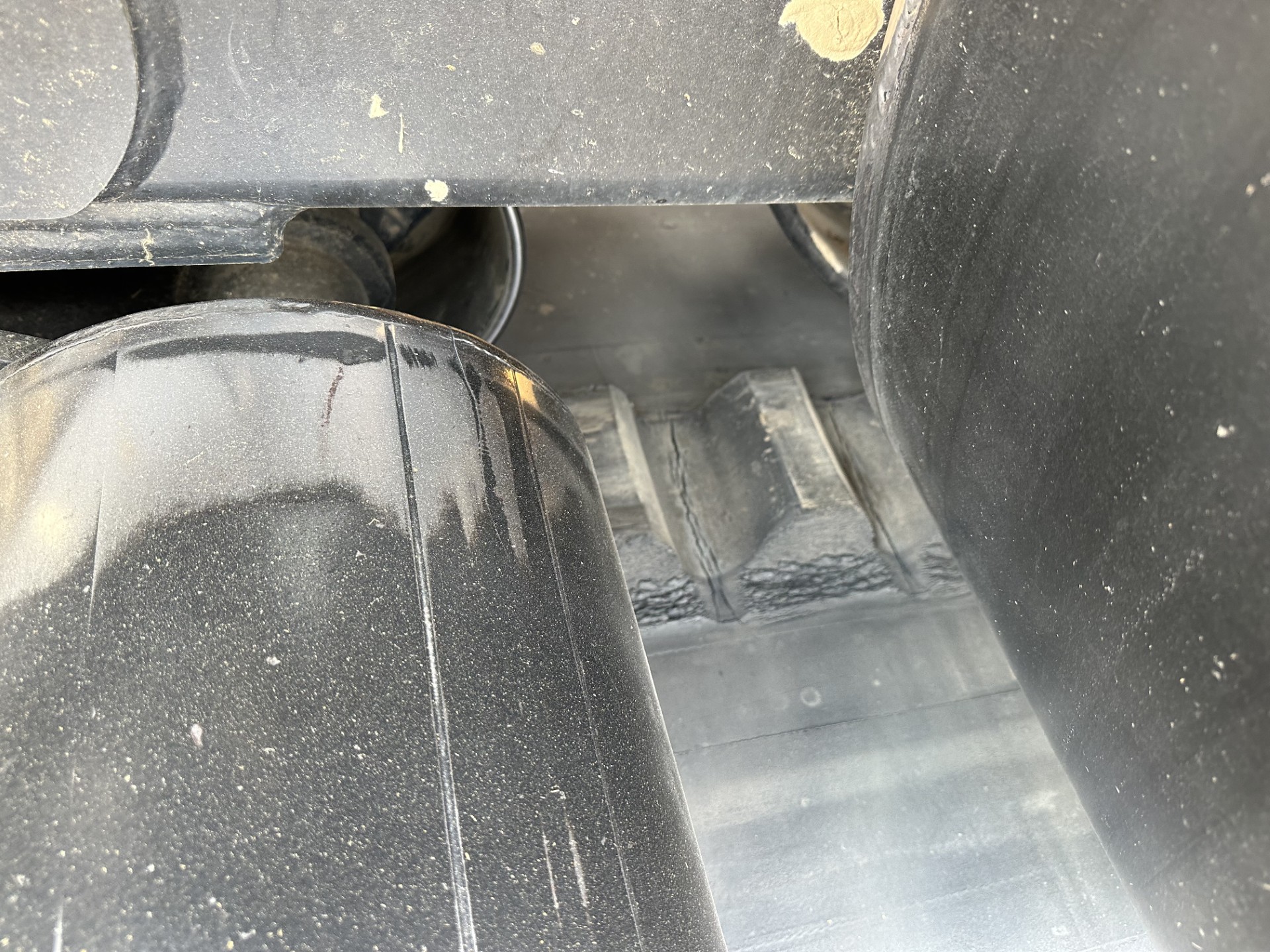 2014 J&M 1521-22 Grain Cart