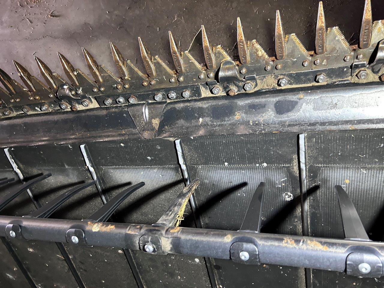 2017 MacDon FD75 Header Draper