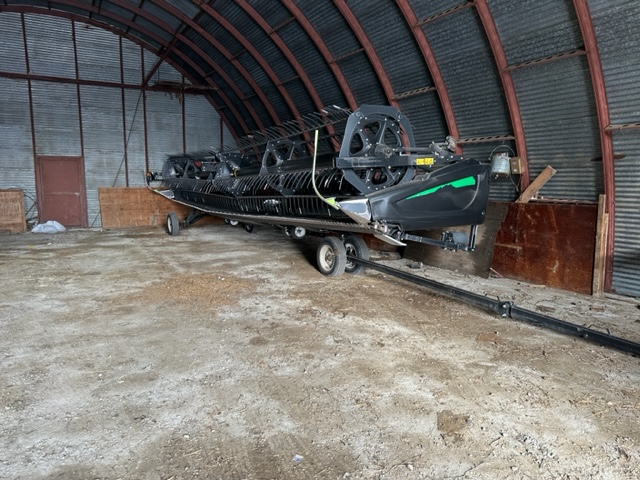 2017 MacDon FD75 Header Draper