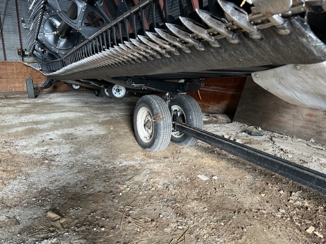 2017 MacDon FD75 Header Draper