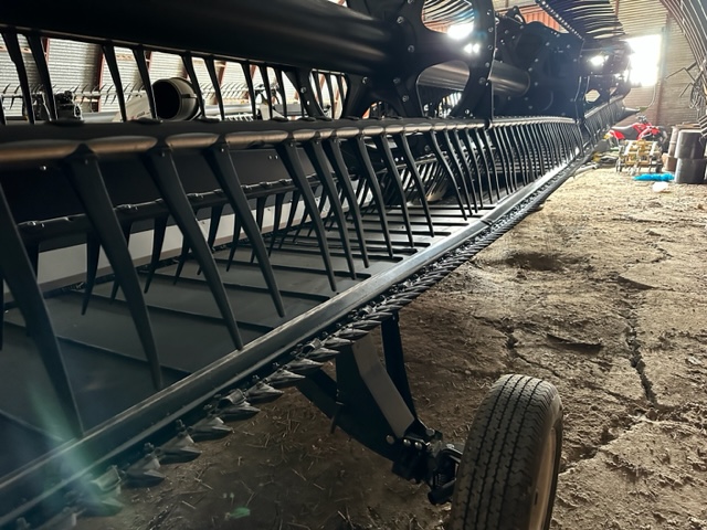 2019 MacDon FD135 Header Draper