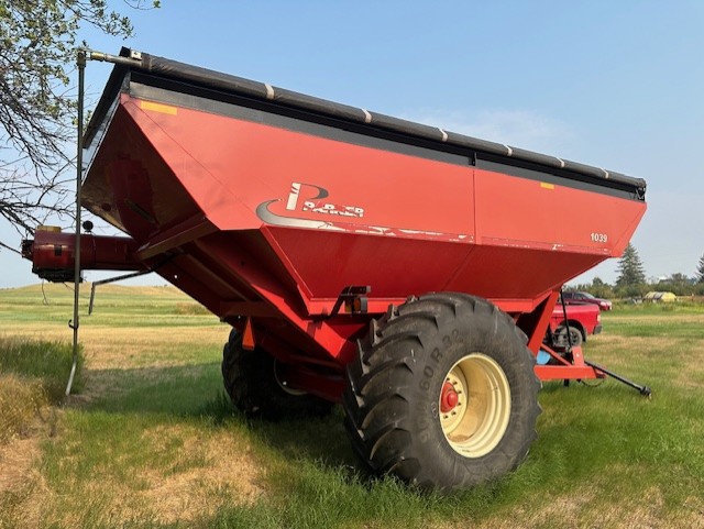 2014 Unverferth 1039 Grain Cart