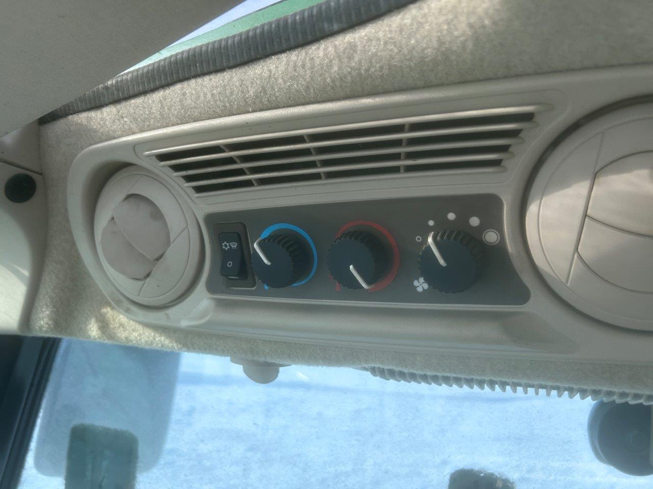 2018 John Deere 6135E Tractor