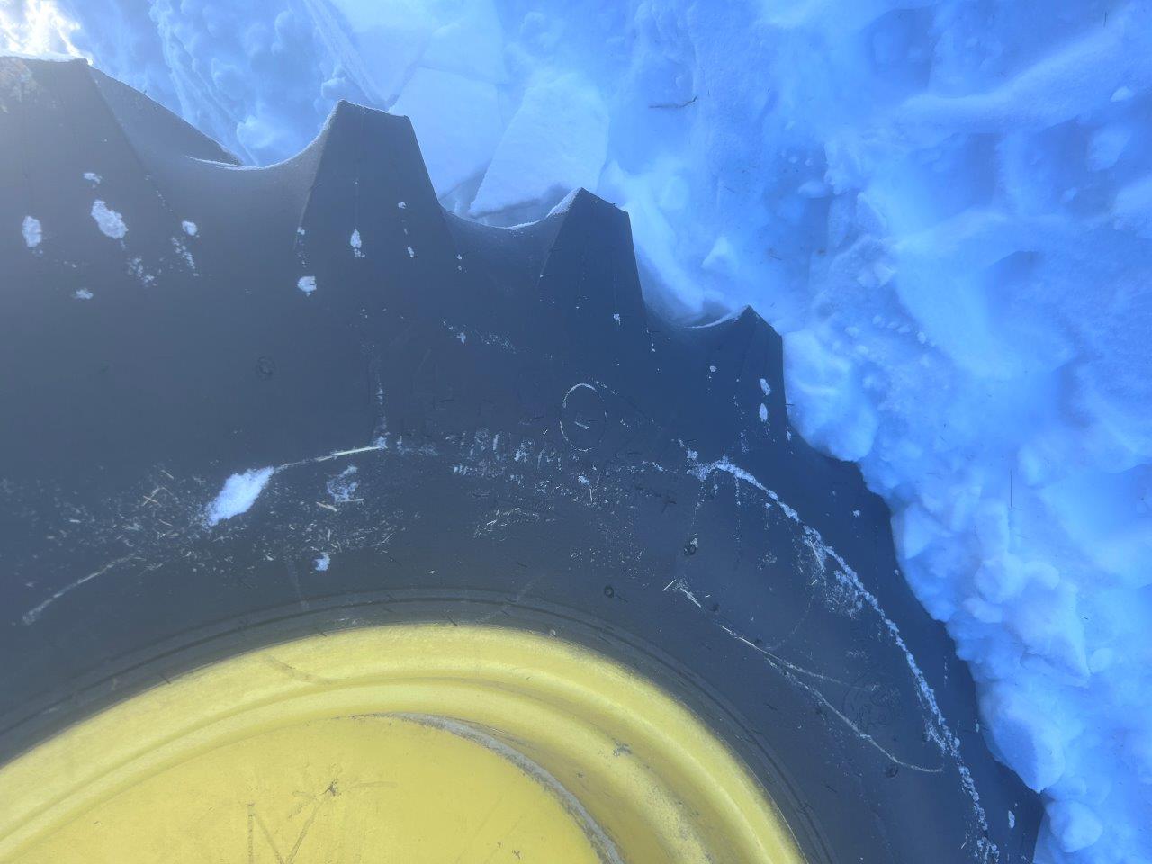 2018 John Deere 6135E Tractor