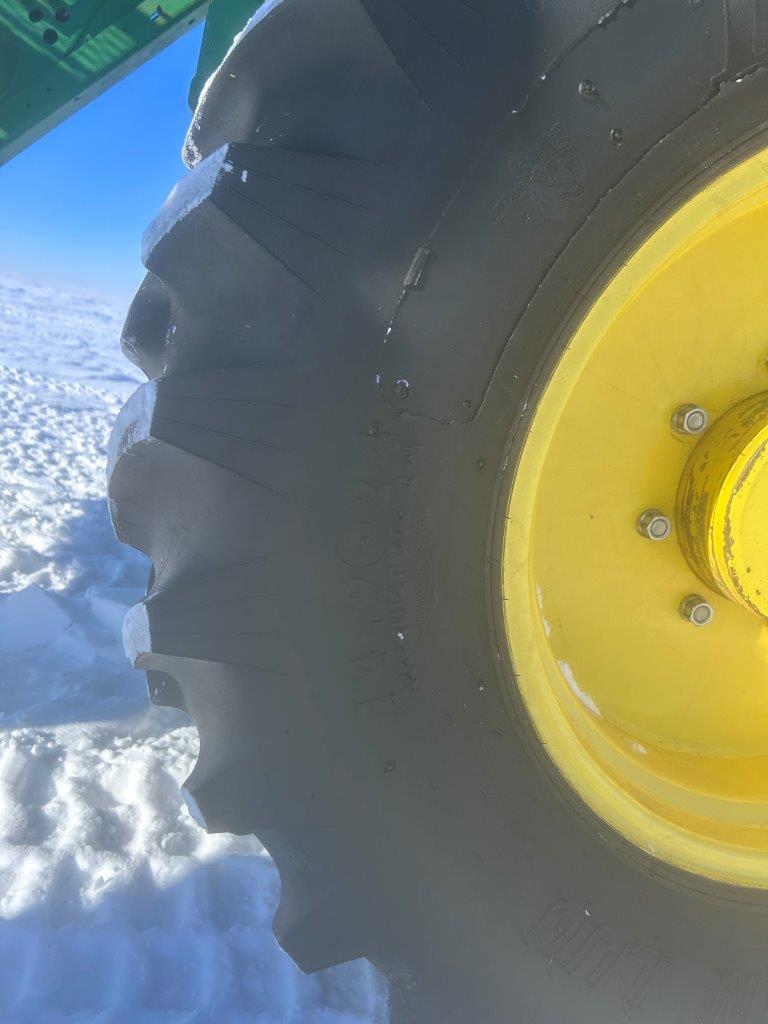 2018 John Deere 6135E Tractor