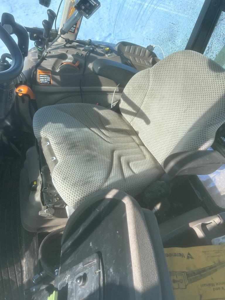 2018 John Deere 6135E Tractor