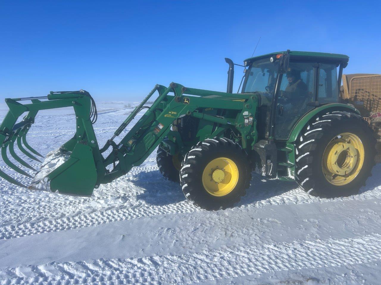 2018 John Deere 6135E Tractor