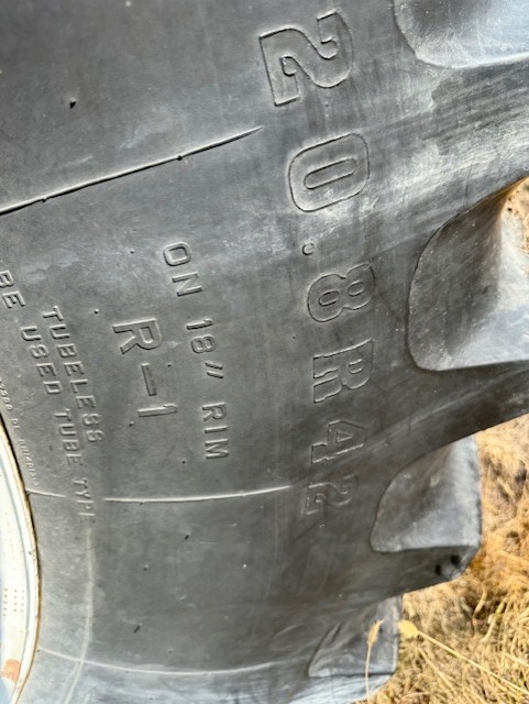 2002 Versatile 2310 Tractor