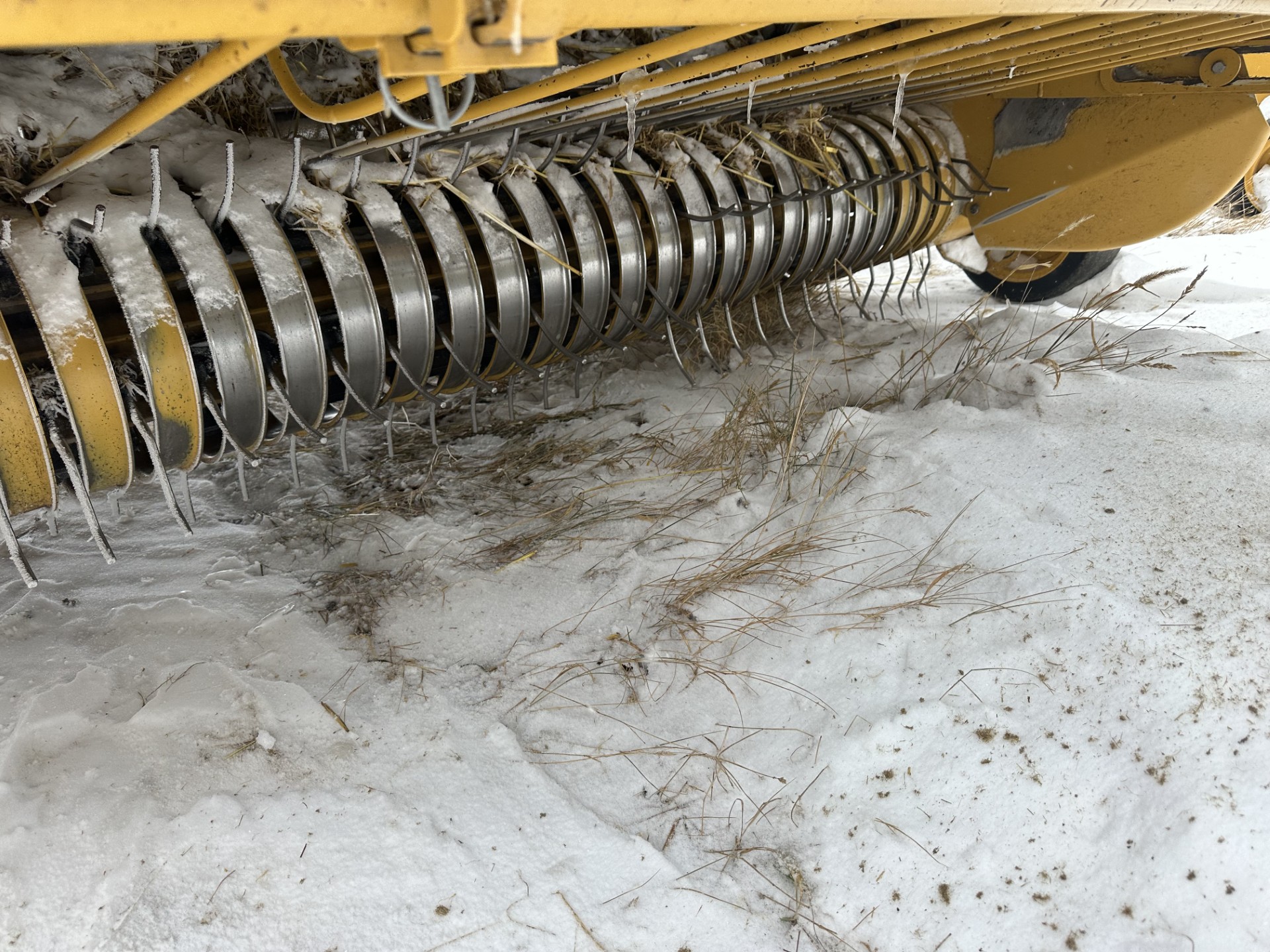 2023 Vermeer 605N Select Baler/Round