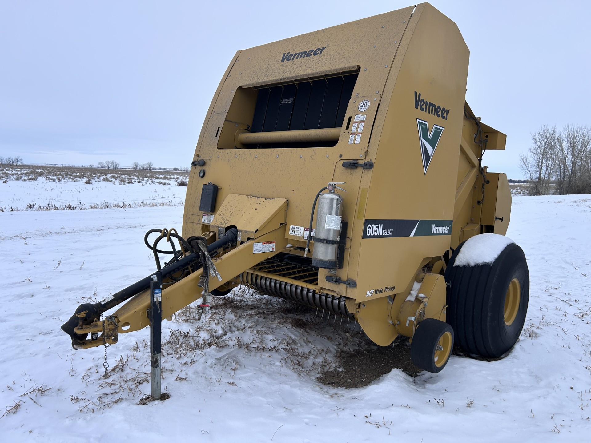 2023 Vermeer 605N Select Baler/Round