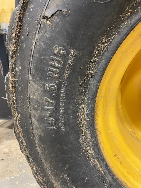 2013 John Deere 332D Skid Steer Loader
