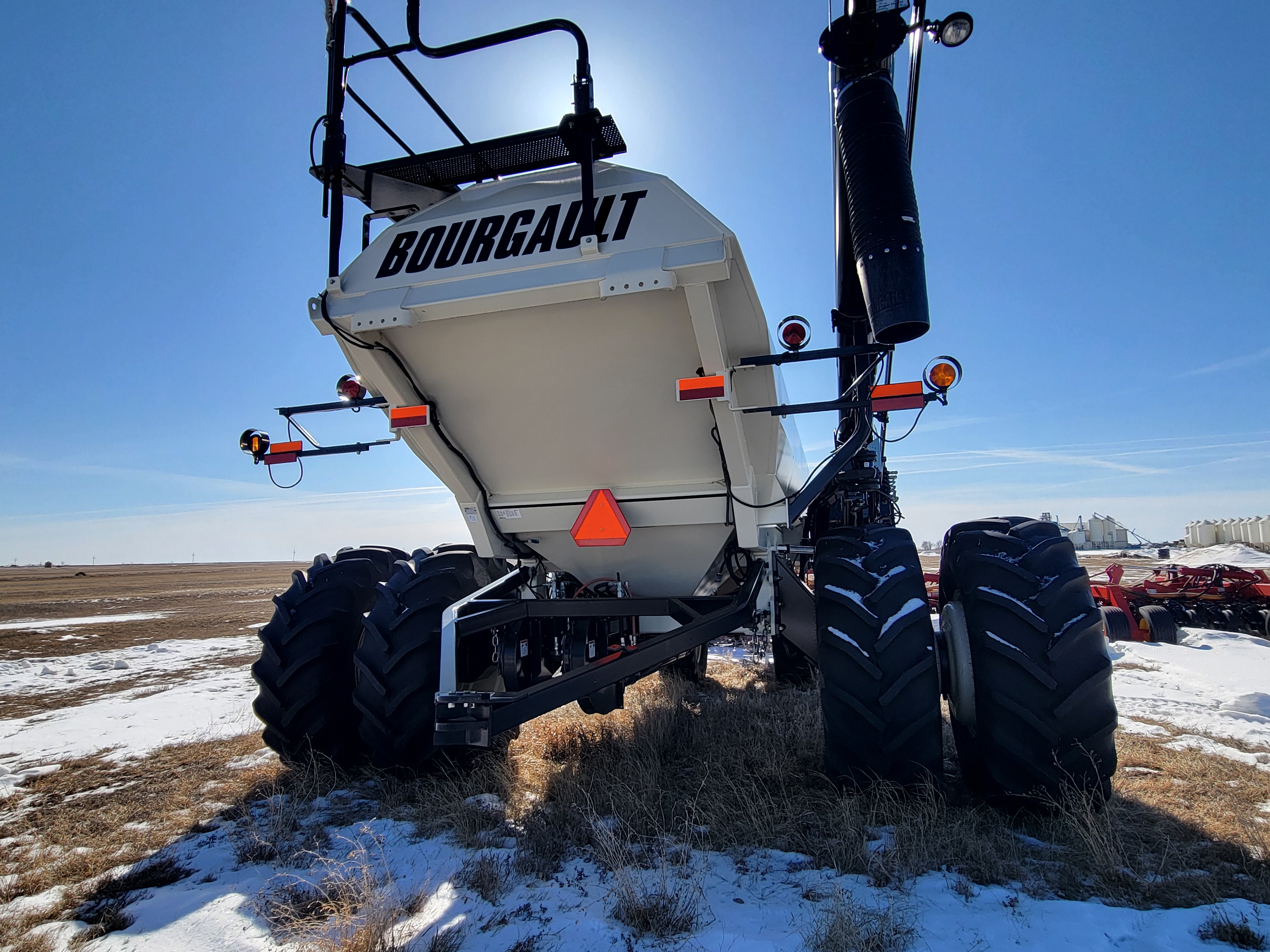 2014 Bourgault 6550ST Air Tank/Cart