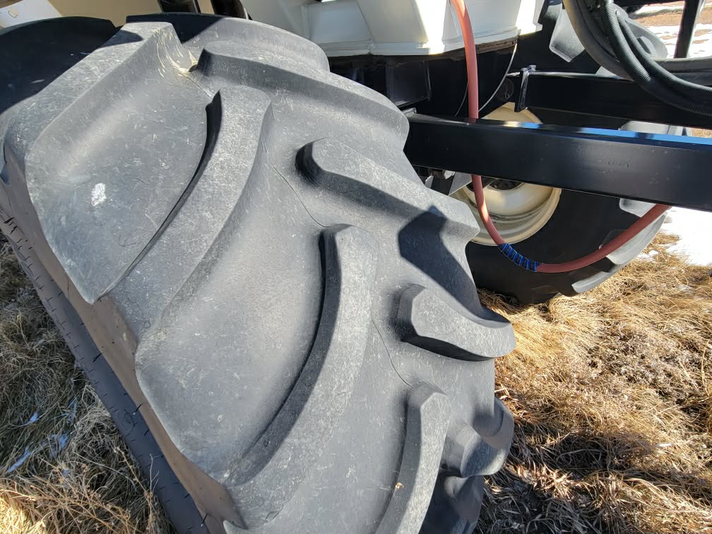 2014 Bourgault 6550ST Air Tank/Cart