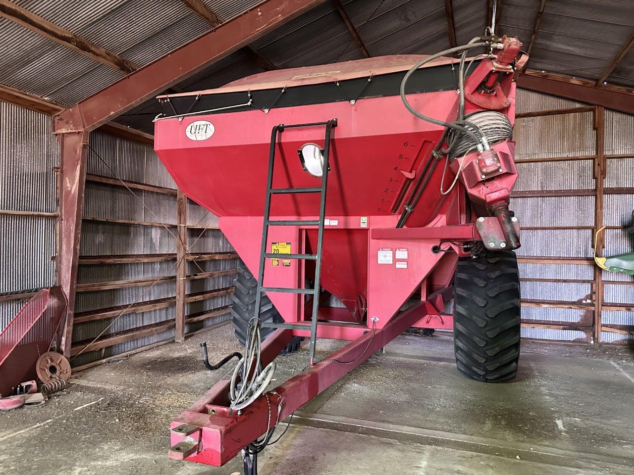United Farm Tools 4660 Grain Cart