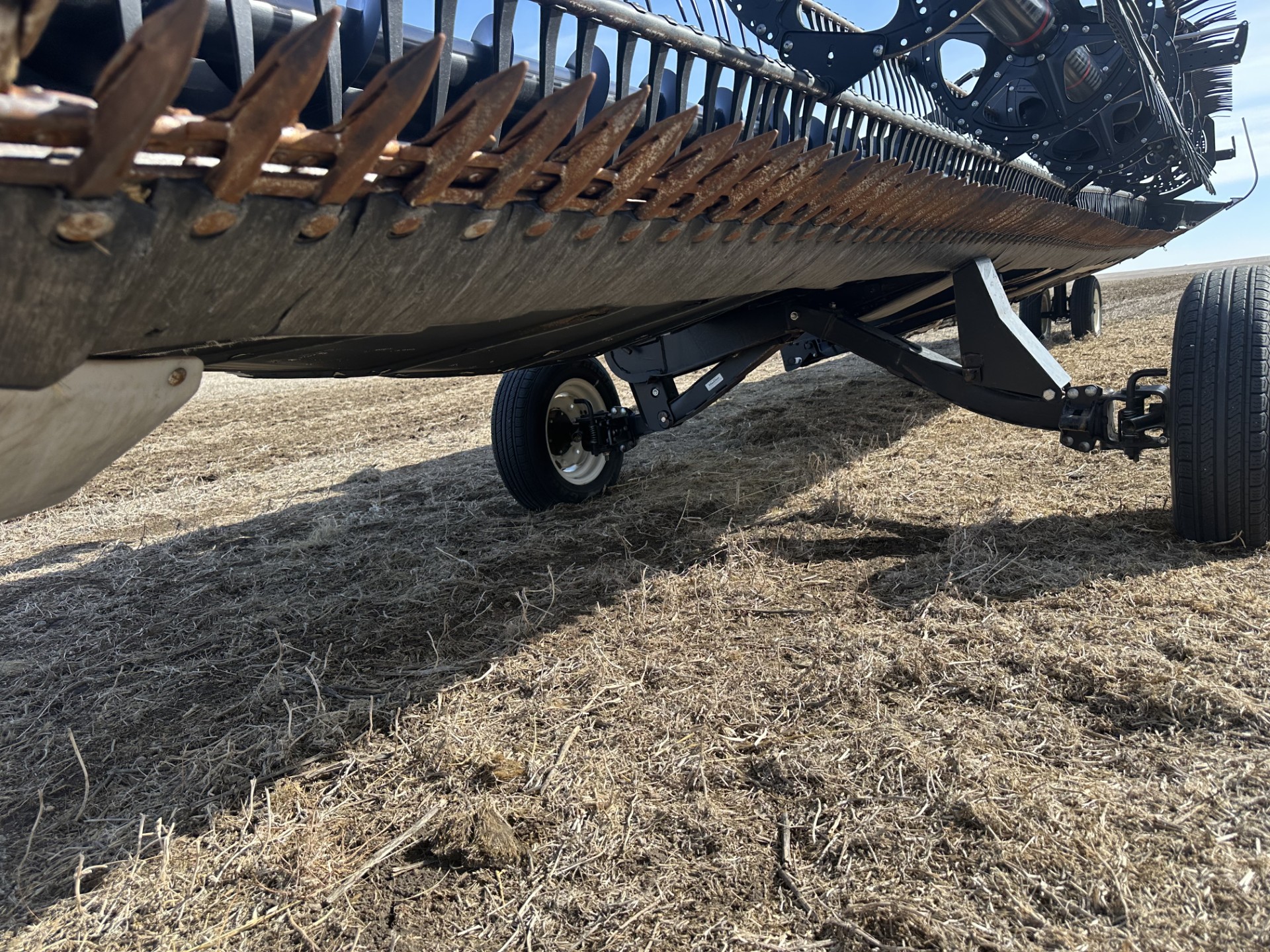 2018 MacDon FD140 Header Combine