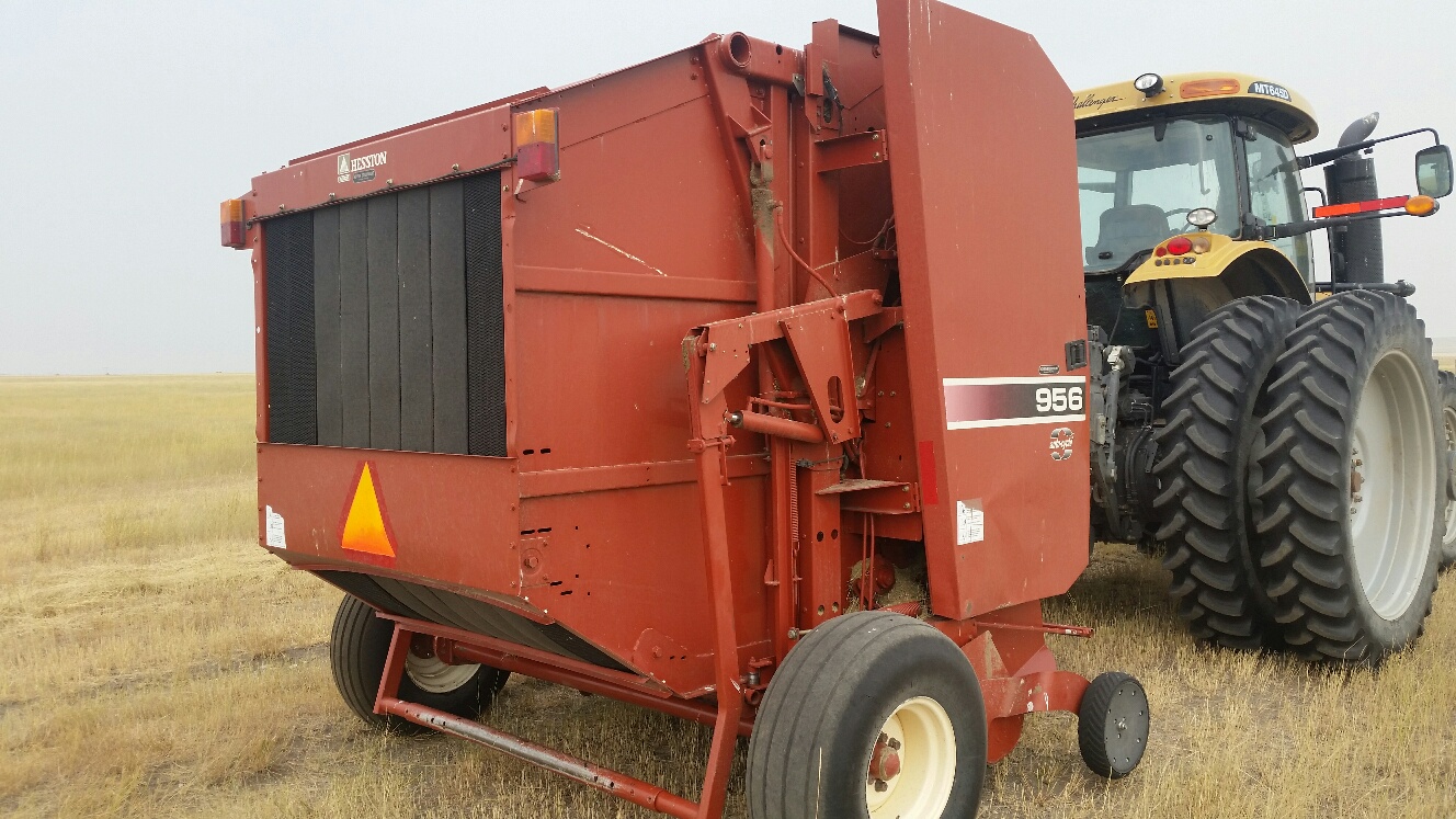 2004 Hesston 956a Baler/Round