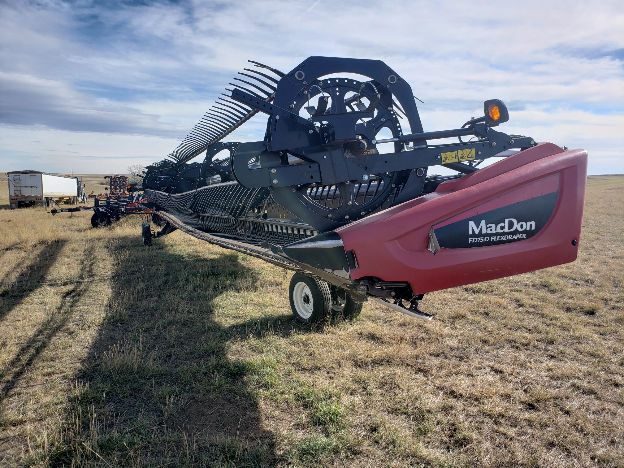 2017 MacDon FD75-45 Header Combine