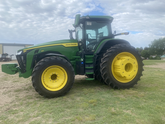 2023 John Deere 8R 410 Tractor