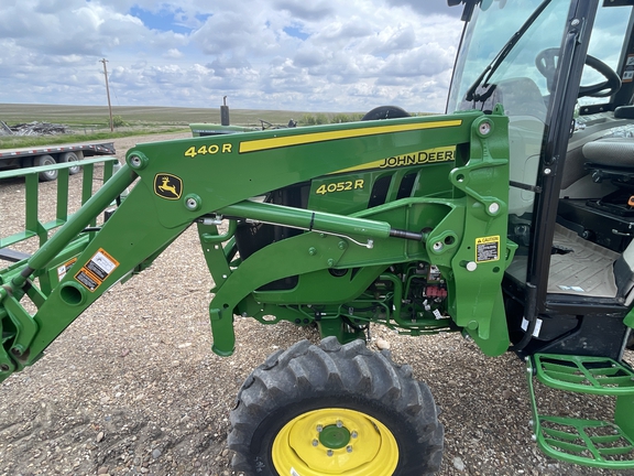 2022 John Deere 4052R Tractor Compact