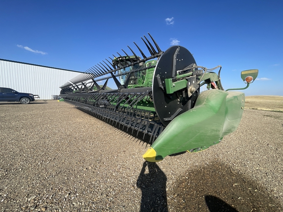 2018 John Deere 640FD Header Combine