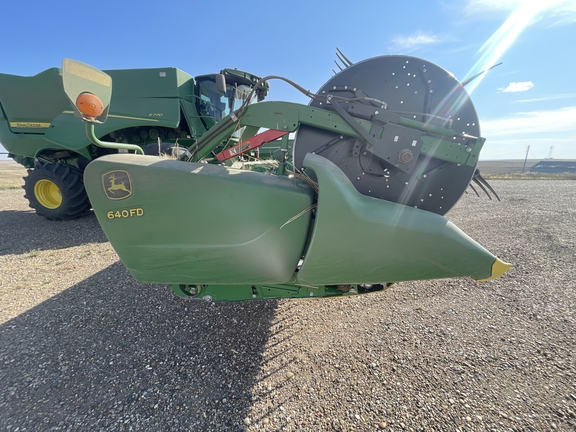 2018 John Deere 640FD Header Combine