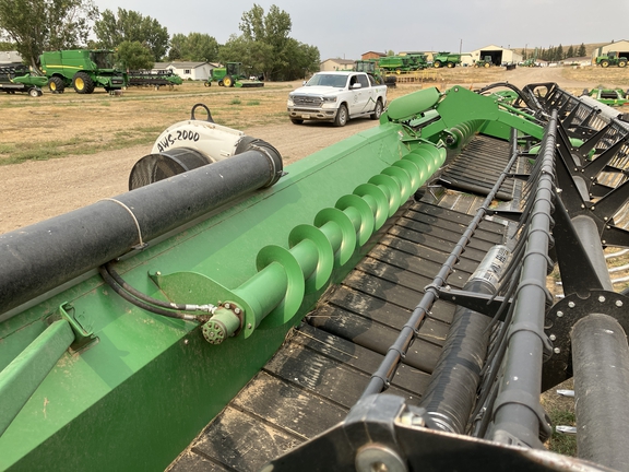 2013 John Deere 640FD Header Combine