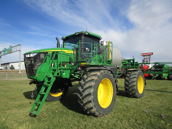 2023 John Deere 616R Sprayer/High Clearance