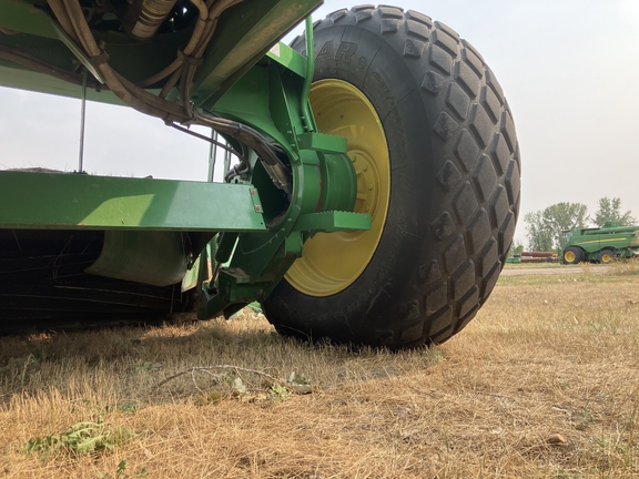 2013 John Deere R450 Windrower