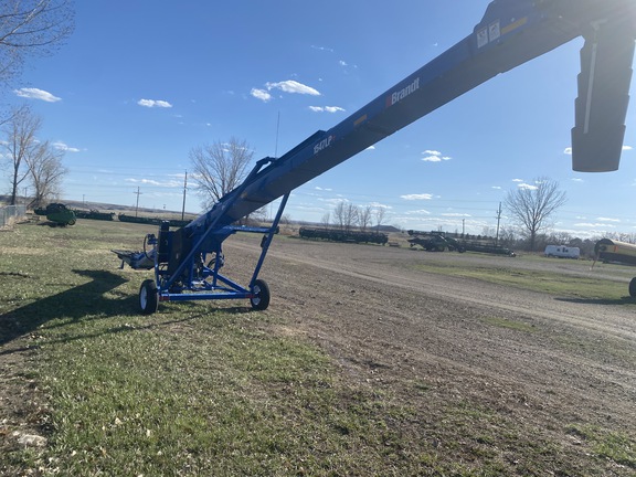 2022 Brandt 1547LP+ Grain Auger