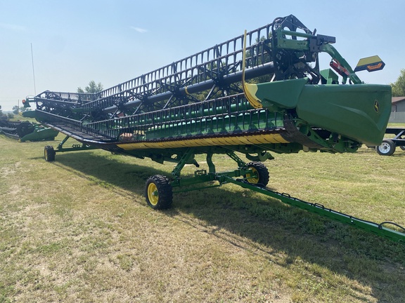 2022 John Deere HD45F Header Combine