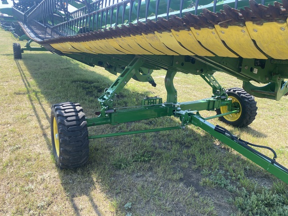 2022 John Deere HD45F Header Combine
