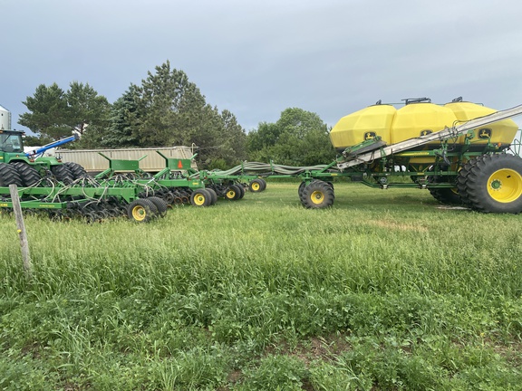 2019 John Deere 1895 Air Seeder