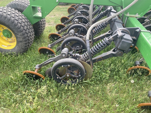 2019 John Deere 1895 Air Seeder