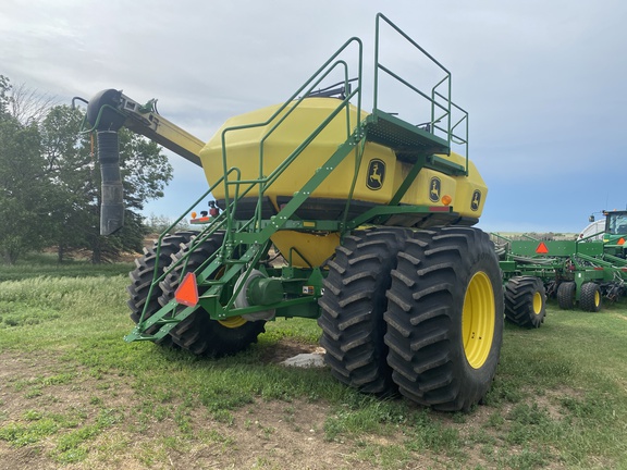 2019 John Deere 1895 Air Seeder