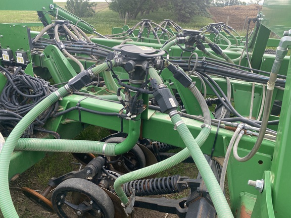 2019 John Deere 1895 Air Seeder